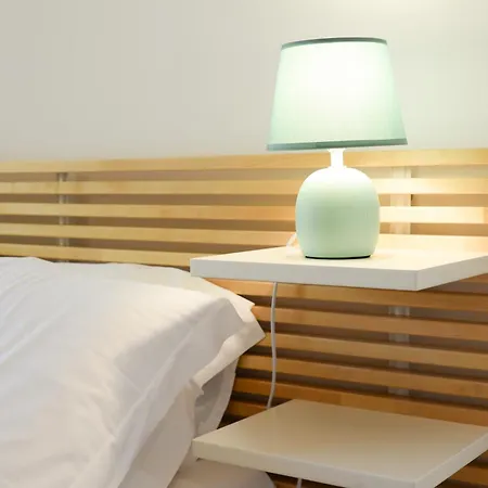 아파트 Izzhome Perla